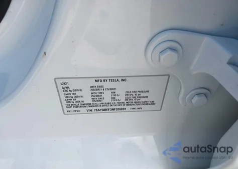 2022 Tesla Model Y Performance Dual Motor All-Wheel Drive z USA, uszkodzony, nr VIN 7SAYGDEF3NF326891